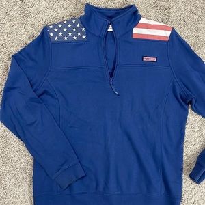 Vineyard vines women’s large quarter zip pullover American flag